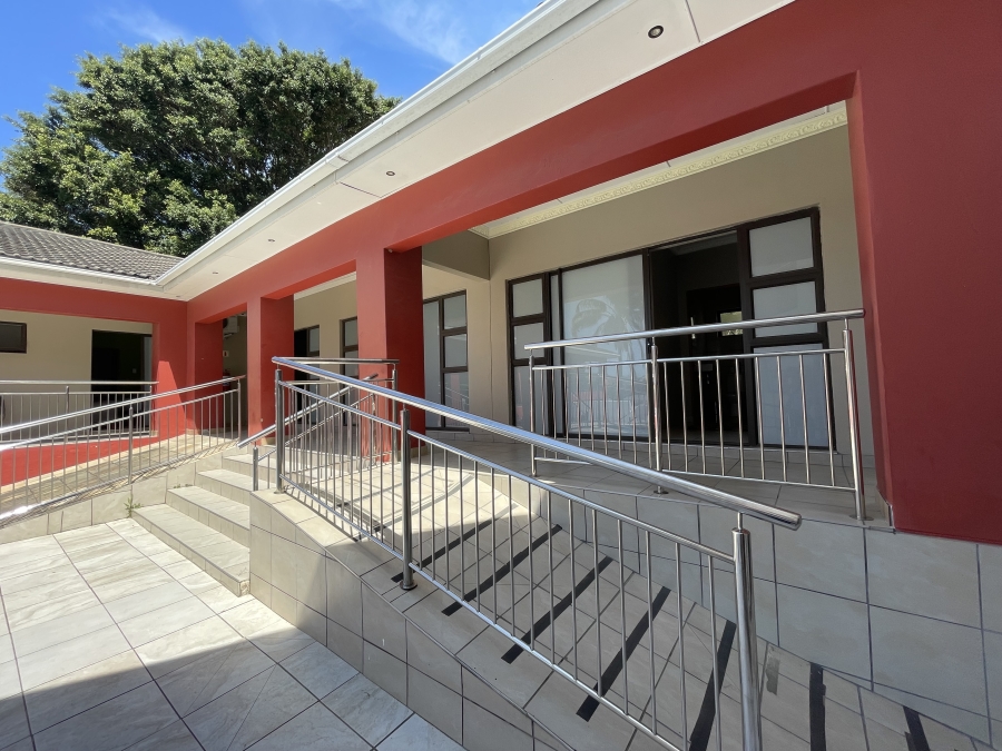 24 Bedroom Property for Sale in Amalinda Eastern Cape